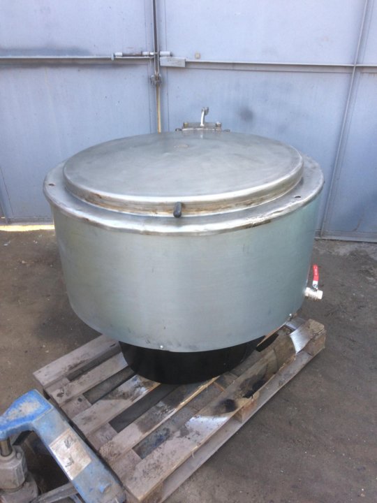 Котел пищеварочный кпэ 250. Варочный котёл кпэ-250. Пищеварочного кпэ-250. Котёл пищеварочный кпэ-250. Кпэ-160 котел пищеварочный.