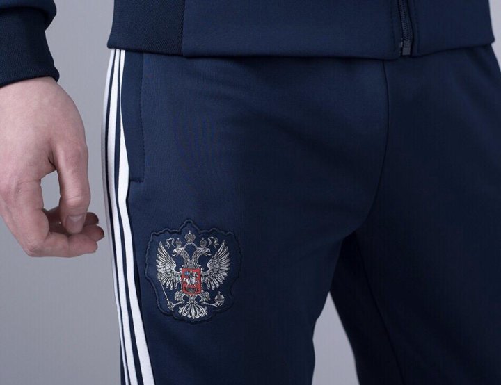 Adidas Россия