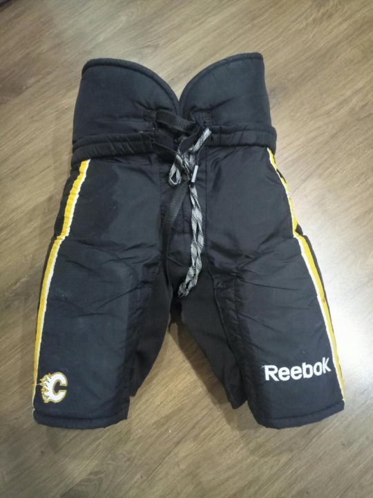Трусы хоккейные Reebok 520 – купить в Иркутске, цена 7 000 руб., продано 22  марта 2019 – Зимние виды спорта
