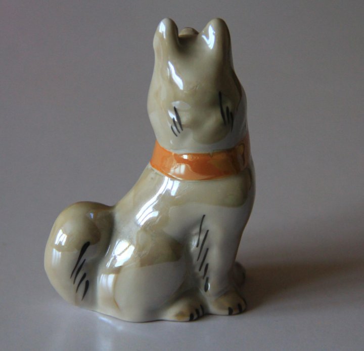 словосочетание фарфоровые собаки