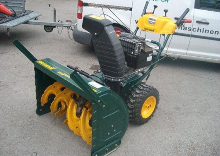 Снегоуборщик бензиновый yard man ym7110de устройство. Yard man 7110 снегоуборщик. Снегоуборщик yard man 7110. Снегоуборщик yard man ym 7110. Снегоуборщик yard man ym 8413 de.
