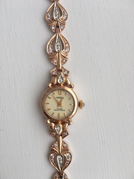 Старые золотые часы женские