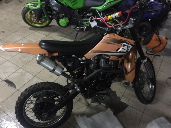 Racer enduro 23x l150. Racer Enduro 150. JMS 150 эндуро. Рейсер тигр 150. Бак Racer 150 Enduro.