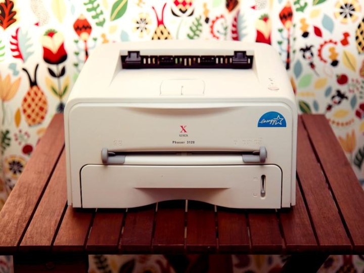 Xerox phaser 3120 windows 10. Xerox 3120. xerox phaser 3120 фото с задней стороны.
