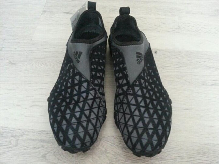 Adidas 2024 kurobe 1