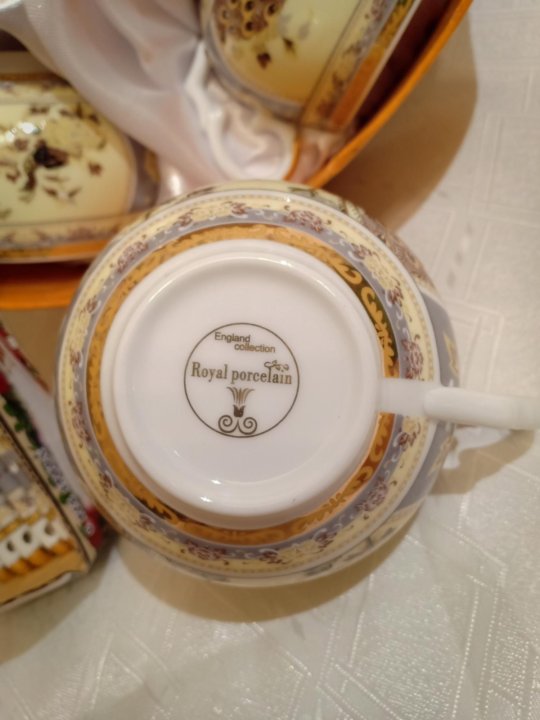 Royal porcelain england collection