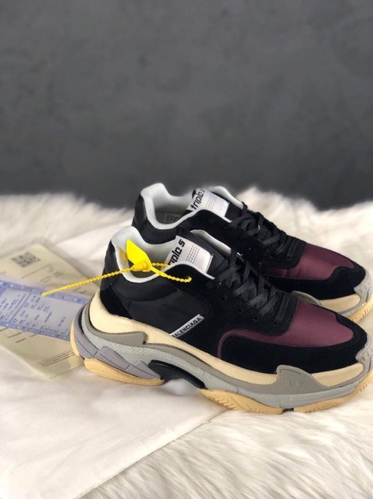 Balenciaga Triple s v1