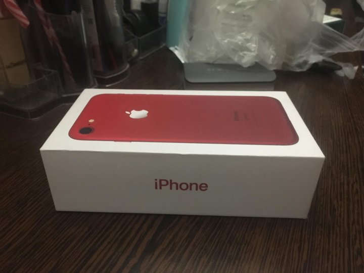 Айфон без коробки. Айфон 13 коробка. Айфон 13 мини коробка. Айфон 13 красный коробка. Коробка от красного айфона 11.