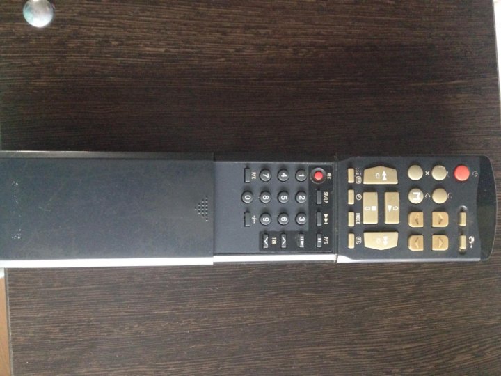 Телевизор goldstar 14 дюймов. Samsung tvp5370w пульт. Пульт samsung tvp 5070. Пульт видеодвойка. Видеодвойка aiwa vx-1422.
