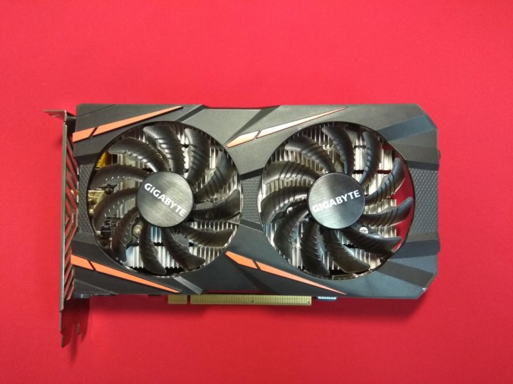 Видеокарта gigabyte rx. Gigabyte RX 460 4gb OC. Видеокарта Gigabyte RX 460 4gb. RX 370 Gigabyte. Видеокарта Gigabyte 500.