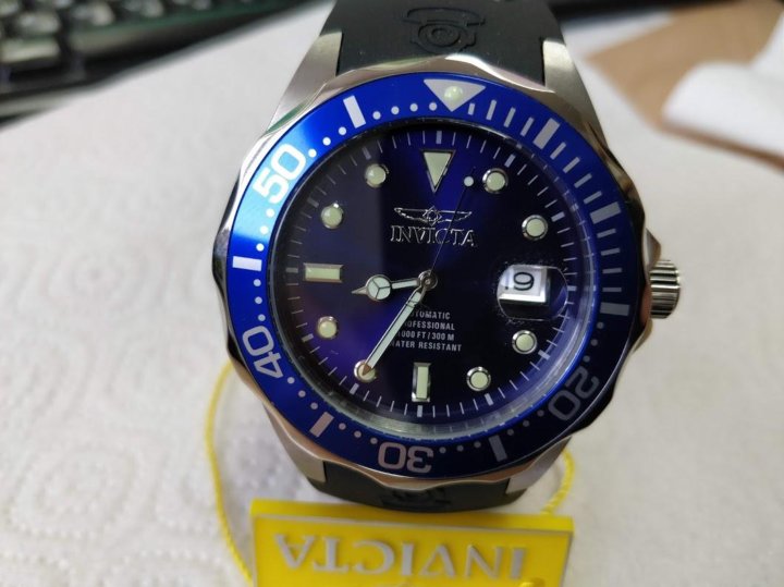 Invicta 11752 sale