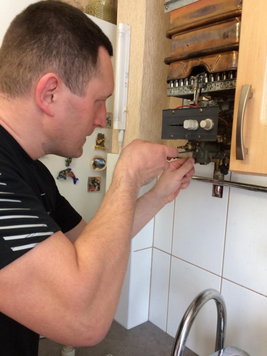 ремонт котлов и колонок. ремонт газового котла. газовая колонка сломалась. прочистка газовой колонки. ремонт газовых колонок в орле на дому.