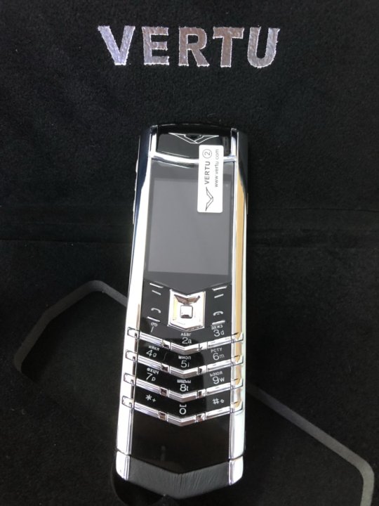 Аналог верту. Vertu signature s design gold. Vertu 2021. Vertu v10 характеристики. Vertu signature s белый.
