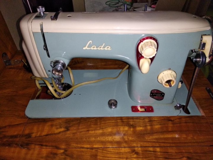 Швейная машинка LADA 236-1 - объявление N70984534