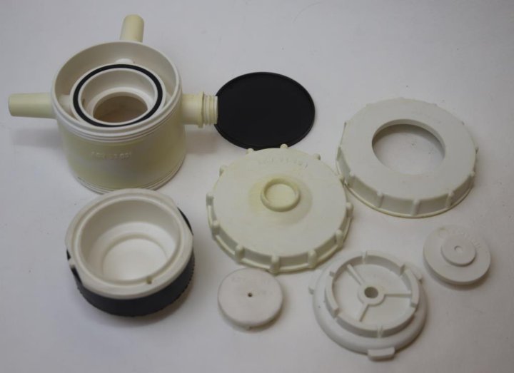 Пульсатор Jos B-nana с реалистичной головкой, желто-белый УТ-00002995 - JOS - Фрикционные - Купить