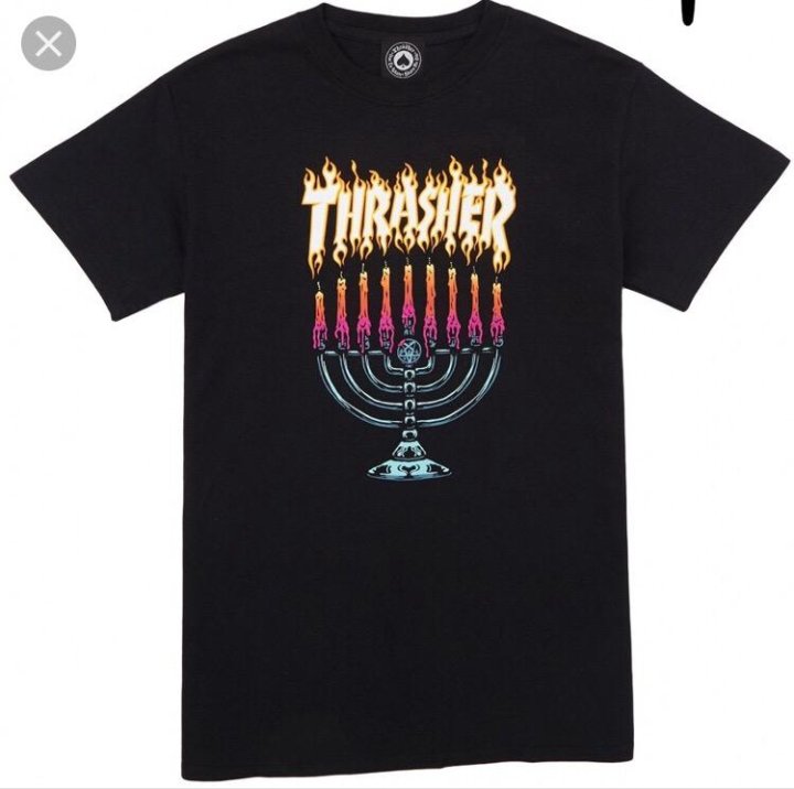 Мерч айрапетова. Thrasher Menorah. Thrasher t Shirt. Трешер Ханука. Футболка трэшер.