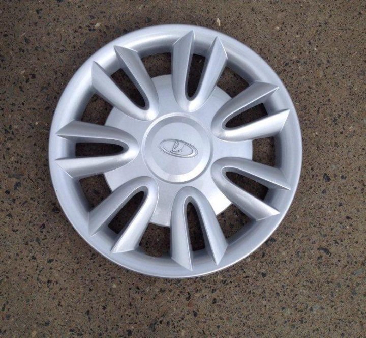 Колпаки на гранту 13 радиус. Колпаки ваз 2112 r14 заводские. Колпаки калина 2 r14. Колпаки r14 калина. Колпаки r14 калина.