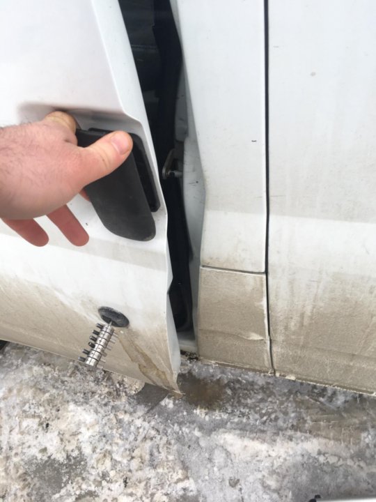 Вскрытие без повреждений. Самара вскрыть авто. Самара вскрытие автомобиля. Новый вид вскрытия авто. Вскрыть авто Кондопога