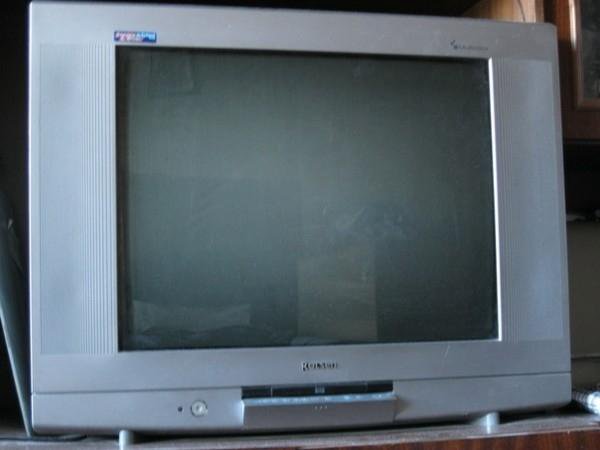 Телевизор 52 см. Телевизор Тошиба 15sldt2. Моноблок"Ролсен"(телевизор+DVD) 2007. Телевизор Ролсен диагональ 52. Телевизор Rolsen с DVD проигрывателем.