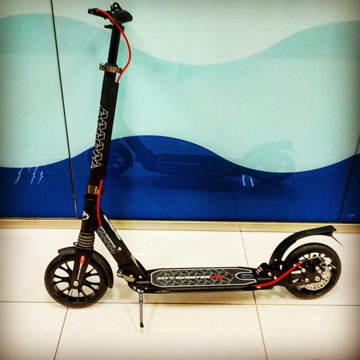 Tech city scooter