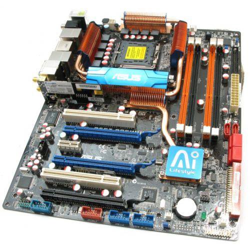 Asus p5e deluxe. Материнская плата asus p5e3. P5 deluxe 775. P 3 e p 5. Asus p5e3 deluxe.