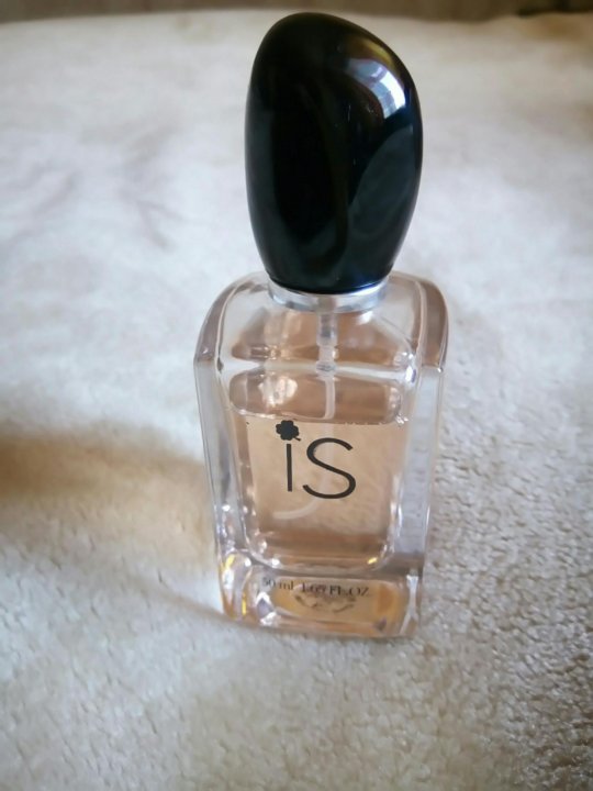 Парфюм is passione. Арабские духи женские интенс. Парфюм туалетная вода si. She is туалетная вода женская. Духи si passione edp.