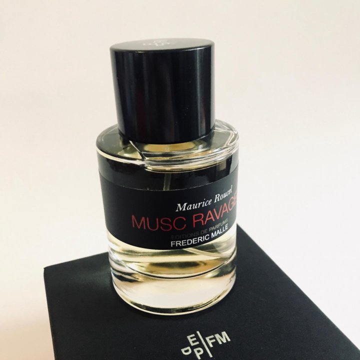 Musk ravageur frederic malle. Фредерик Мале мускус ревежер. МУСК равагеур Фредерик Малле. Ле Дхивер Фредерик Мале. Frederic Malle Musc ravageur отзывы.