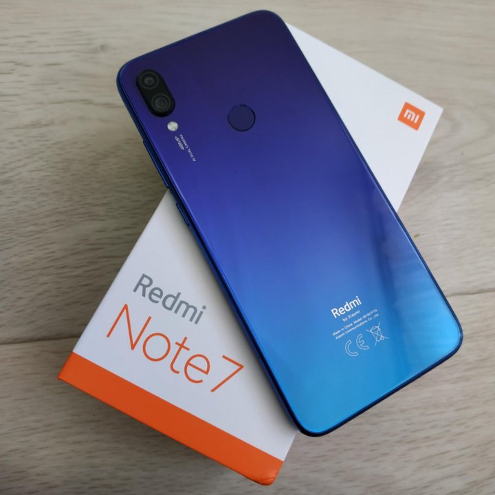 Телефон редми синий. Смартфоны Redmi 2019 с матовой крышкой. Синий Redmi 2019.