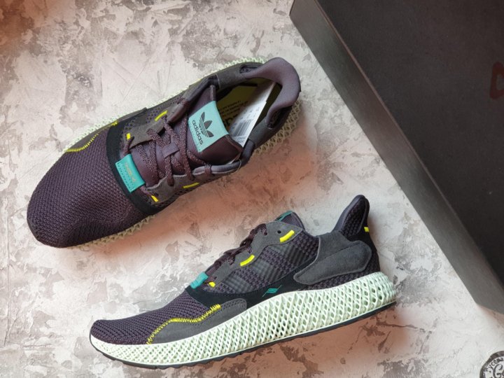 Adidas ZX4000 4D Carbon – купить в Москве, цена 19 990 руб., продано 8 июня  2020 – Обувь