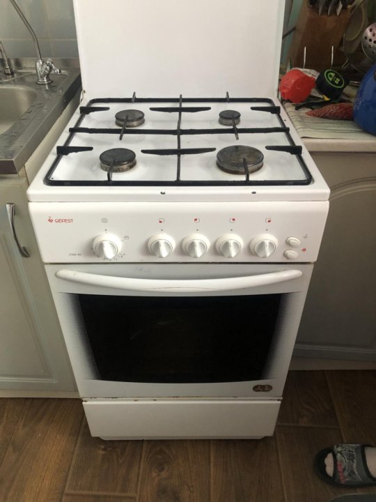 Плита лысьва электрическая 4 конфорки эп 411. Электрическая плита electrolux ekc 51100 ow. Российские электроплиты. Газовая плита 1996. Электроплита 4 конфорочная с духовкой нововятка классик.