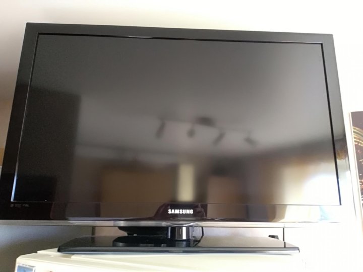 Samsung le40c530f1w. Samsung le40c530. Телевизор Samsung le40c530f1w. Samsung le-40c530 40. Телевизор Samsung le-40c670 40