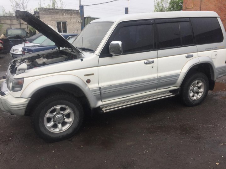 Разбираю паджеро 2. Разборка Митсубиси Паджеро Бохан. Pajero с разобранным мотором.