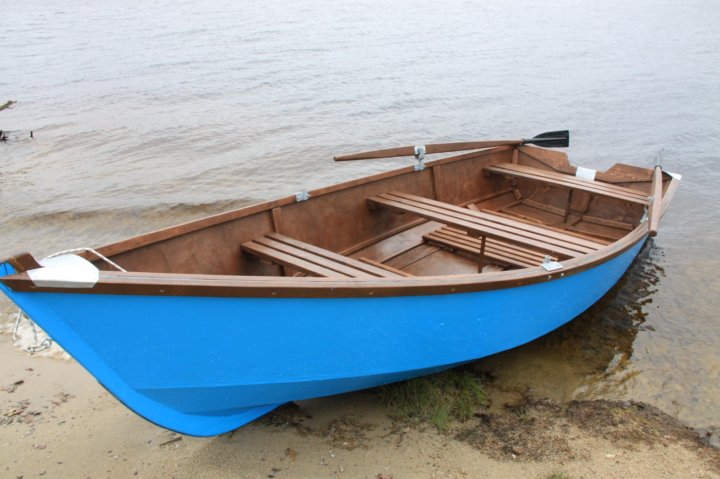 Лодка пластиковая или алюминиевая. Лодка пластиковая или алюминиевая. , с булями. Лодка пластиковая барс 300. Орионбоат 43 м.