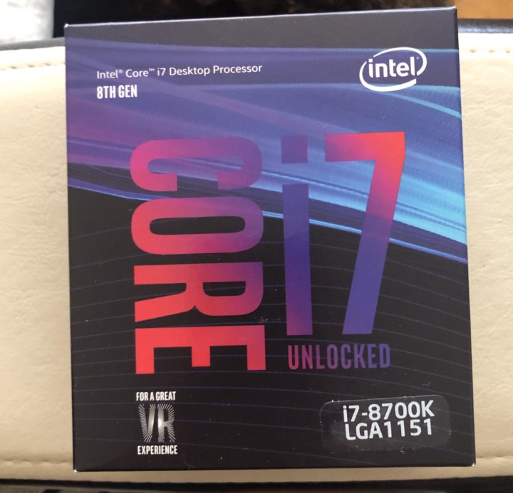 Процессор intel i7 8700k. I7 8700k. I7 8700k крышка. I7 8700k без крышки.