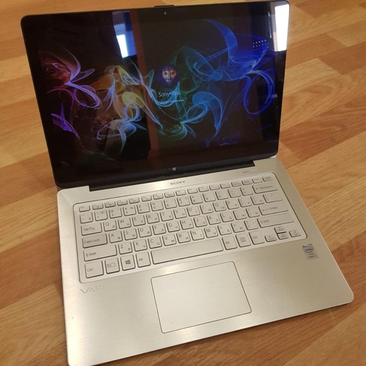 Сенсорный трансформер. Sony VAIO ноутбук трансформер. Sony svf15n1a4rb. Нетбук Sony VAIO 4 ГБ оперативы. Sony Transformer.