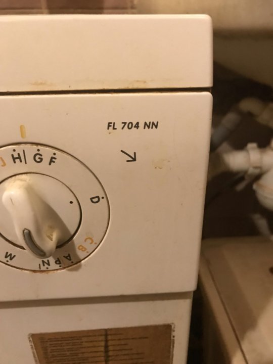 Zanussi fl 704 nn. Машинка Zanussi fl704nn. Стиральная машина Zanussi модель fl704nn. Занусси FL 704 nn. Стиралка Zanussi FL 704 nn.