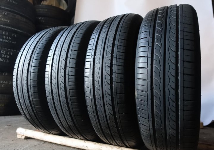 Kumho solus kh17 225. Kumho r17 лето. кумхо кн 17. 17 летние без дисков. Kumho r17 лето.