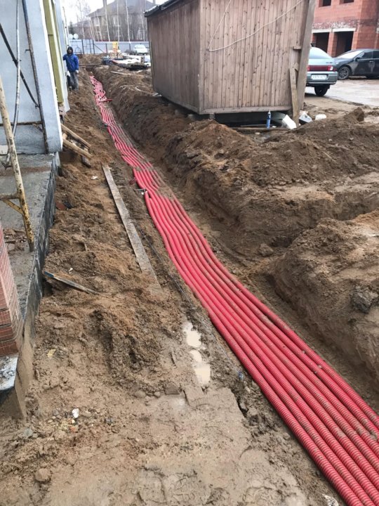 Кабель 6кв для прокладки в земле. Кабель 6кв для прокладки в земле. Труба для подземной прокладки кабеля. Провода 220в в земле. Прокладка кл 10 кв.