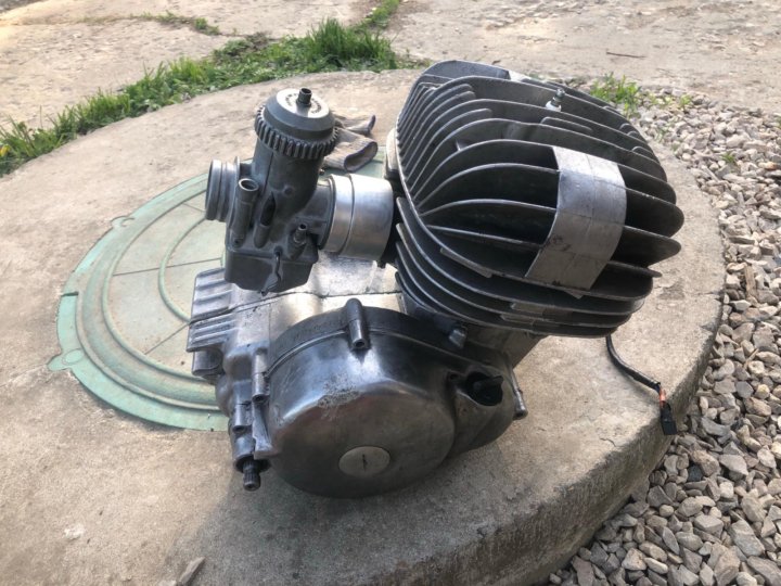 Мотор ч. Цилиндр cz 516. 5. Двигатель хонда аккорд h22 a. Мотор чезет 125.