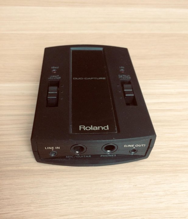 Внешняя звуковая карта roland quad capture