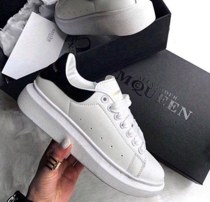 Кеды Alexander McQueen Александр Маккуин – купить в Красноярске, цена 1 500руб., продано 21 октября 2019 – Обувь