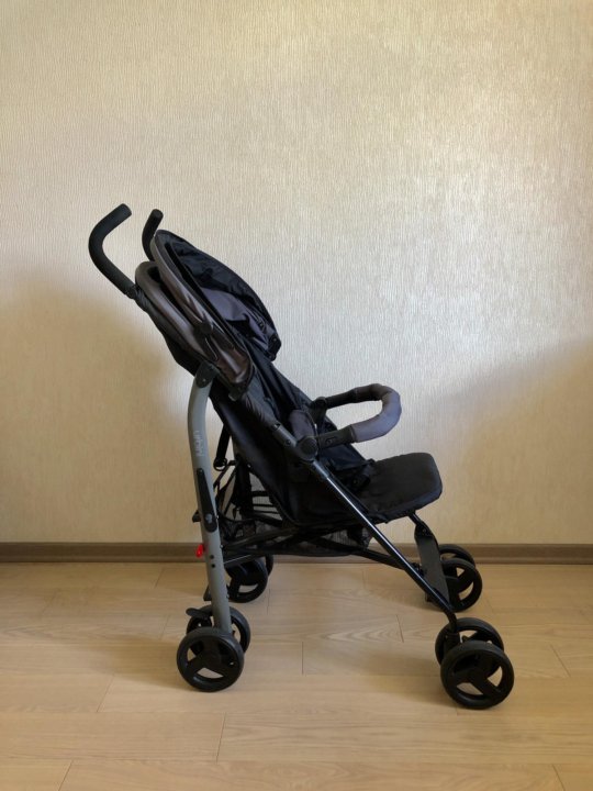 Urbini best sale swiftli stroller