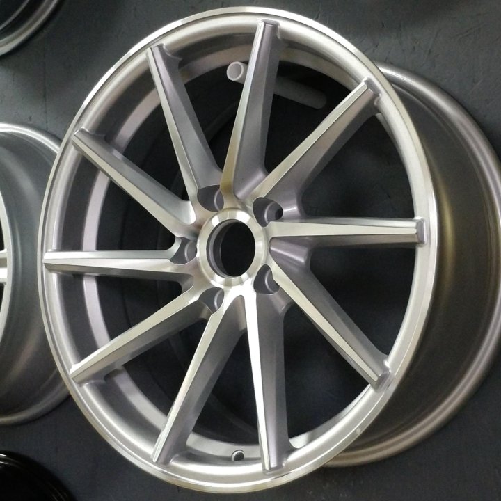Диски vossen cvt r17. Vossen cvt r18 черные. литые диски вертушки. vossen cvt r17 форд фокус.