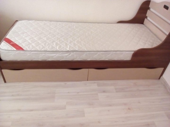 Авито Топки Кровать Полуторка Цена Фото