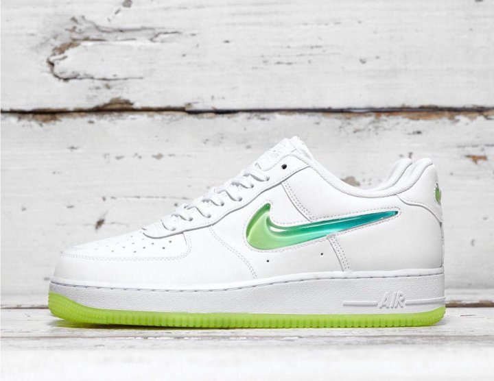 Nike premium force 1