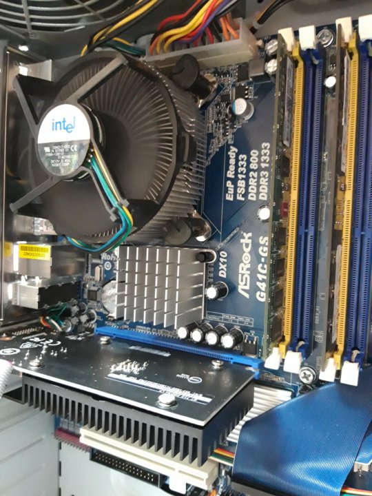 Видеокарта для материнской платы asrock. Оперативная память для материнской платы ASROCK. MSI gt 450 1gb в системник