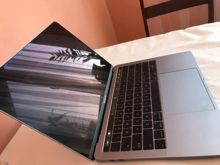 M2 8 256. MACBOOK Pro 13 2017. Apple MACBOOK Pro 13 Touch Bar. MACBOOK Pro 13 Retina Touch Bar 2017. MACBOOK 13 Pro Pro 2017.