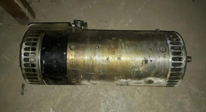 5 квт. 08 2022 г no 732. 12. 12. Танковый генератор г-731а.