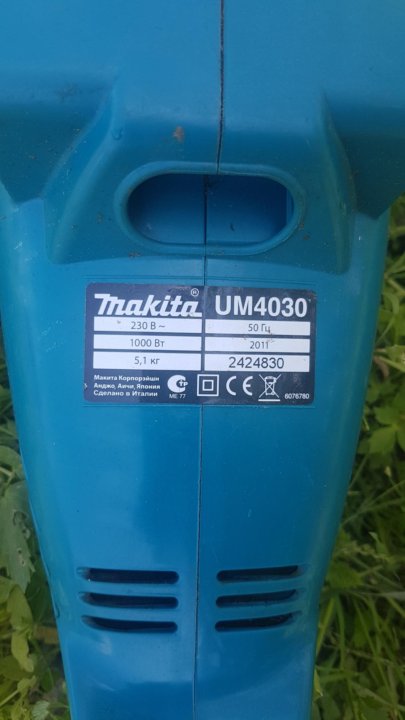 Makita um4030. Макита um 4030. Макита 4030 триммер. Косилка Макита ум 4030. Makita um4030 щетки.