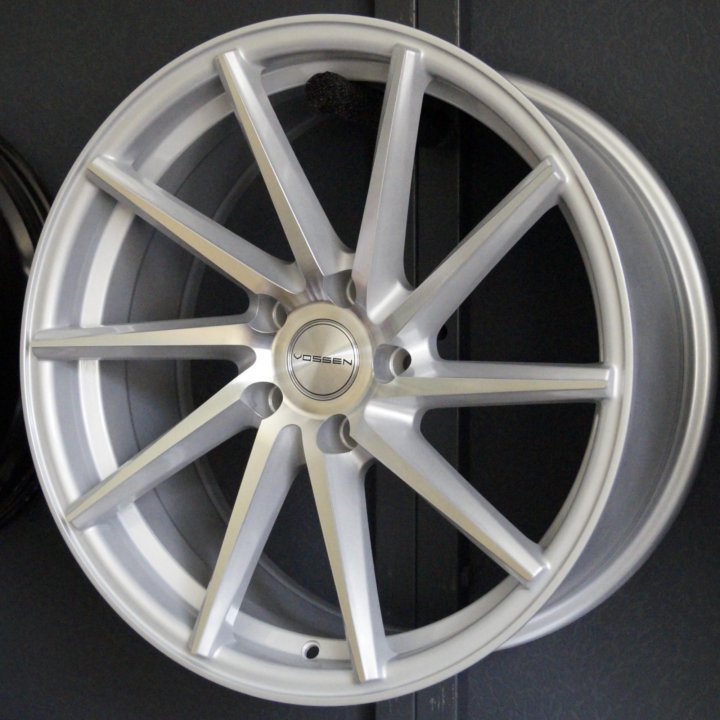 Диски vossen cvt r17. Диски vossen cvt r17